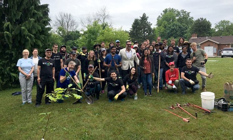 On June 27, 2018, the Niagara Peninsula Conservation Authority (NPCA) teamed up with about 50 Google DoubleClick employees to maintain the pollinator garden planted at William Street Park in 2013.