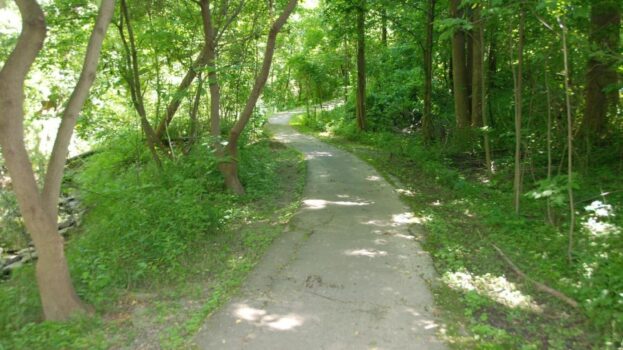 Two-Mile-Creek-path